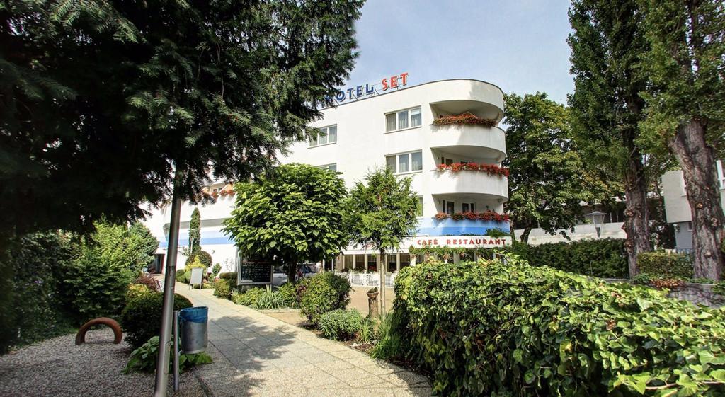 Hotel Set Bratislava Exterior photo